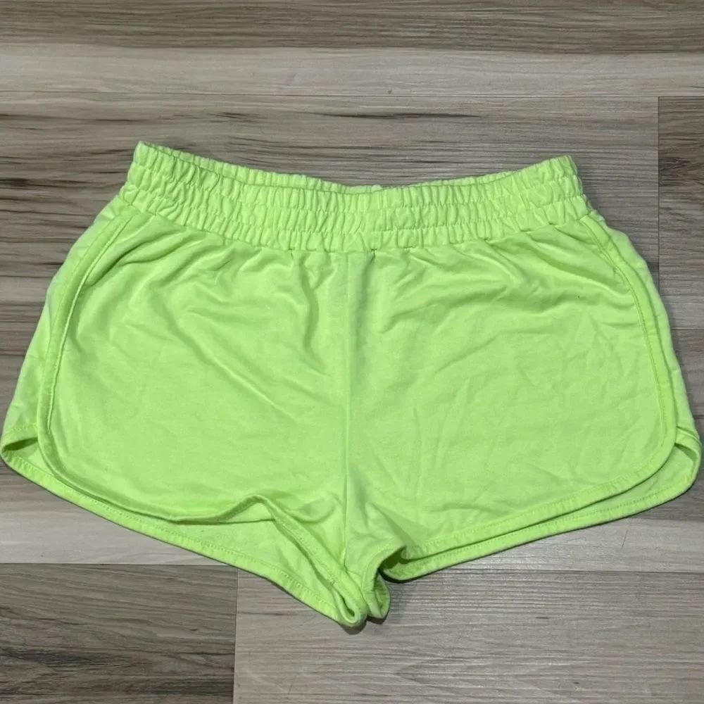 Forever 21 Neon Yellow Green Terrycloth Shorts Women’s Small